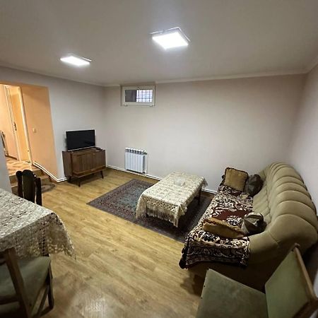 Ghazaryan Apartment Yerevan Ngoại thất bức ảnh