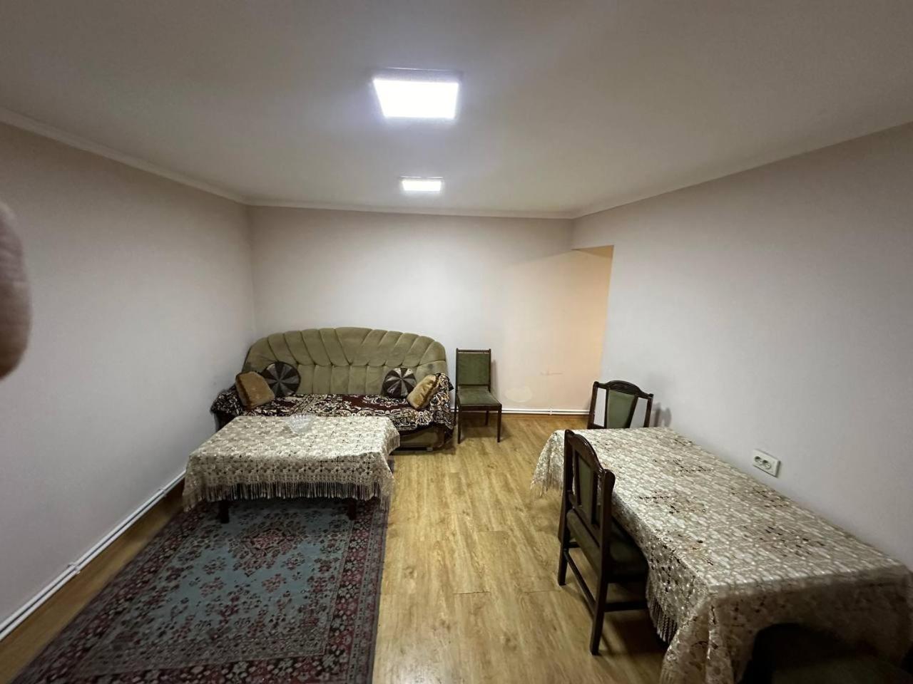 Ghazaryan Apartment Yerevan Ngoại thất bức ảnh
